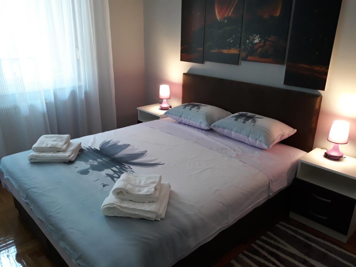 Apartment Azzuro 2 Novi Sad Luaran gambar